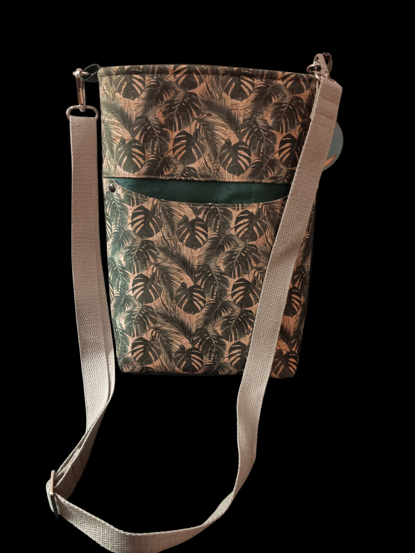 Basic Crossbody