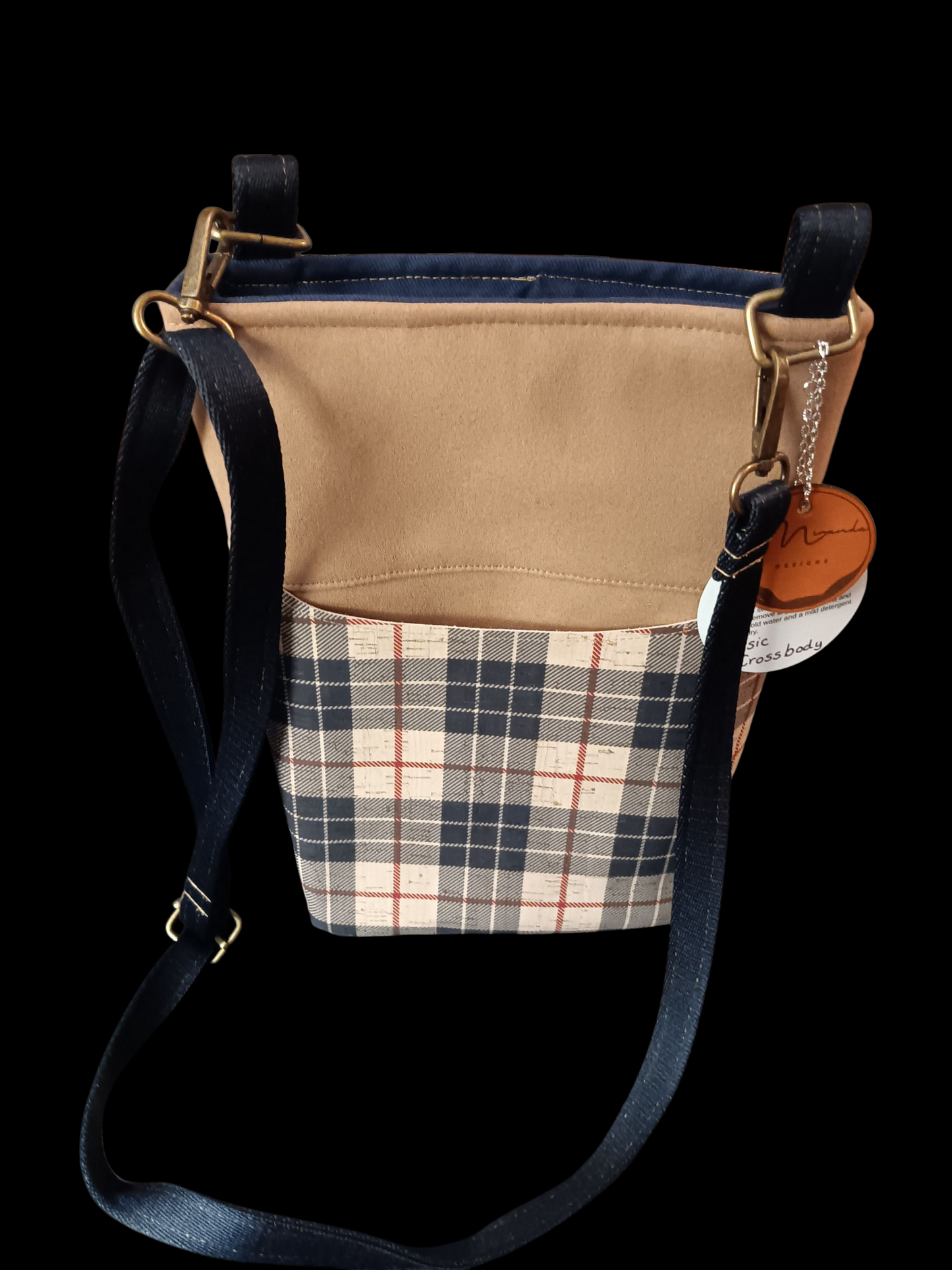 Basic Crossbody